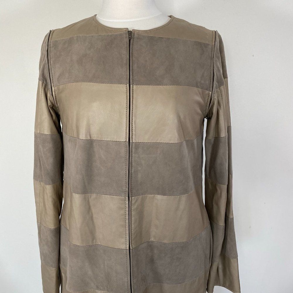 Chris! Long Leather Jacket with Removable Sleeves - Picture 4 of 11